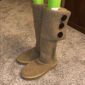 UGG Shoes - UGG Classic Cardy Boots Tan Size 6 UGG Shoes - UGG Classic Cardy Boots Tan Size 6
